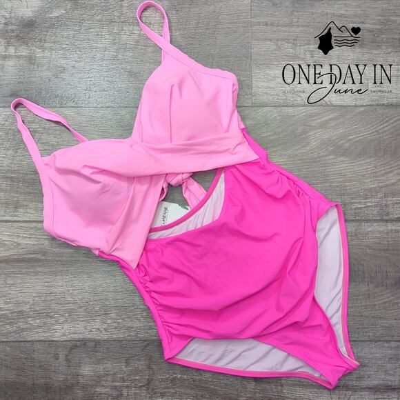 Eomenie Cross Front Cut Out One Piece Swimsuit Size XL - Picture 3 of 7